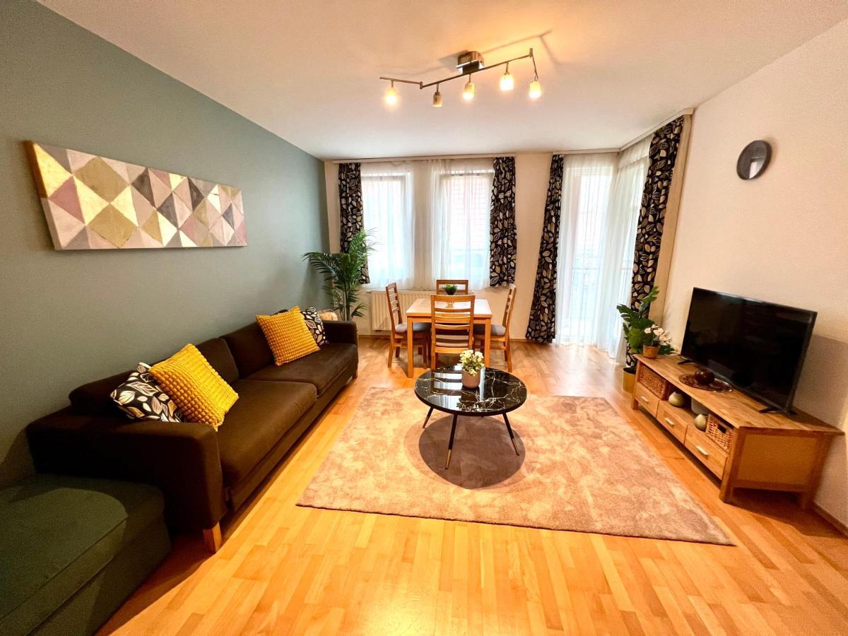 Akacfa 26 Appartement Boedapest Buitenkant foto