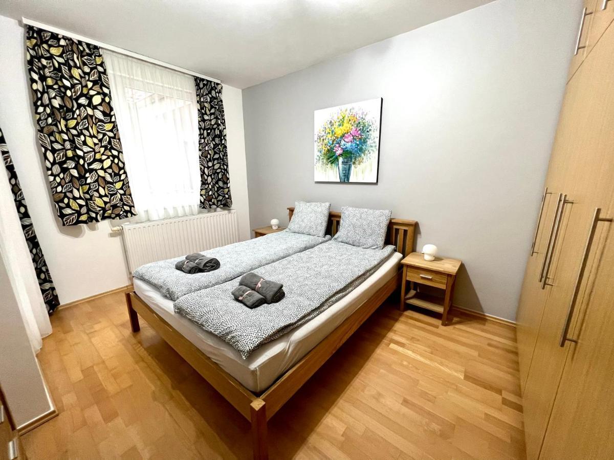 Akacfa 26 Appartement Boedapest Buitenkant foto